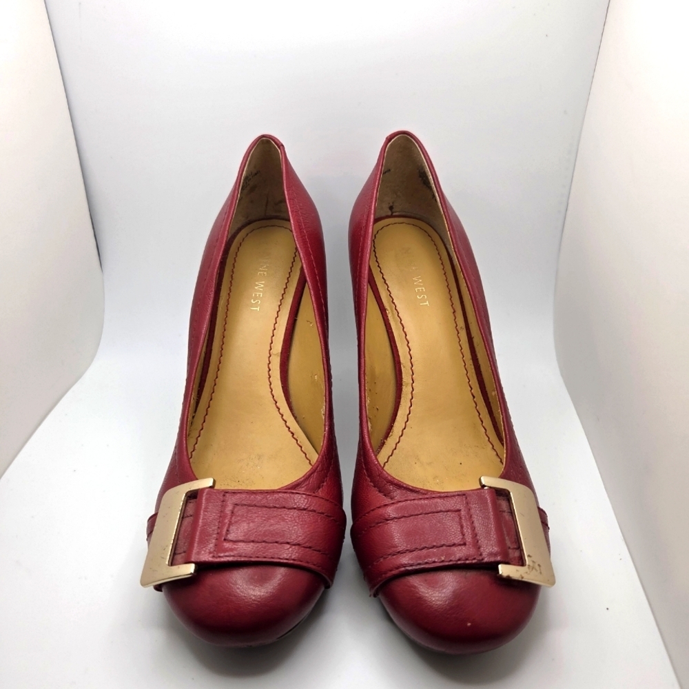 Nine West Burgundy Heels with Buckle 7M